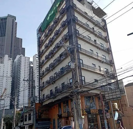 Apartment St. Marvin Makati M209